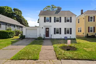 33 Linden Ave, East Providence, RI 02916 - Photo 1