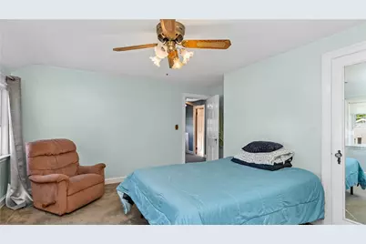 33 Linden Avenue, East Providence, RI 02916 - Photo 24