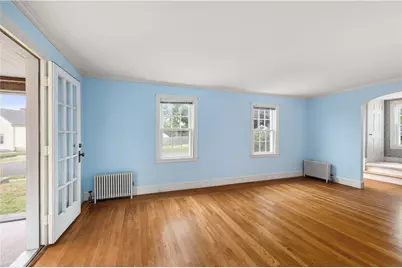 10 Pelham Parkway, North Providence, RI 02911 - Photo 10