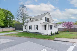990 Pawtucket Ave, East Providence, RI 02916 - Photo 2