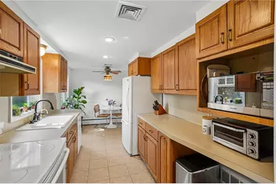 64 Ticonderoga Drive, Warwick, RI 02889 - Photo 12