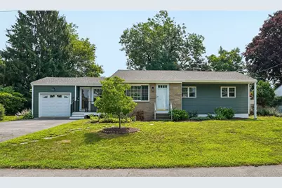 64 Ticonderoga Drive, Warwick, RI 02889 - Photo 4