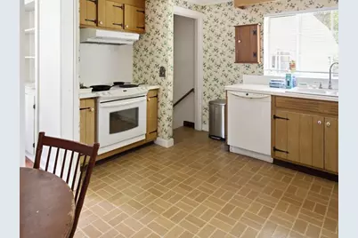 15 Wilder Avenue, Westerly, RI 02891 - Photo 12