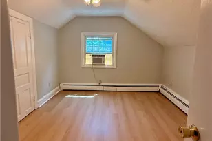39 Andrews Ave, West Warwick, RI 02893 - Photo 8