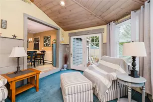 153 Russell St, Tiverton, RI 02878 - Photo 26