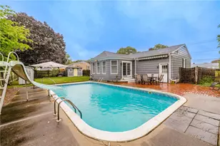 153 Russell St, Tiverton, RI 02878 - Photo 2
