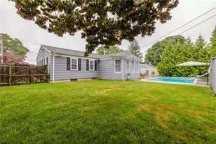 153 Russell St, Tiverton, RI 02878 - Photo 8