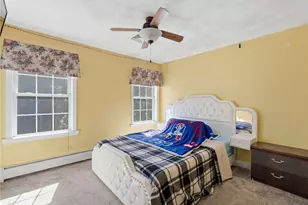 90 Rowley St, Providence, RI 02909 - Photo 22