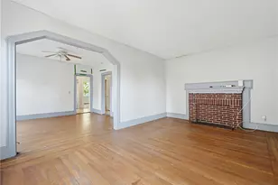 18 Forest Street St, Providence, RI 02906 - Photo 10