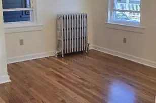 13 Pope St, Newport, RI 02840 - Photo 6