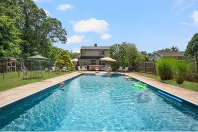 70 Country Hill Road, Cumberland, RI 02864 - Photo 2