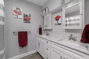 365 W Wrentham Rd, Cumberland, RI 02864 - Photo 36