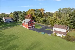 365 W Wrentham Rd, Cumberland, RI 02864 - Photo 38