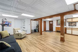 365 W Wrentham Rd, Cumberland, RI 02864 - Photo 28