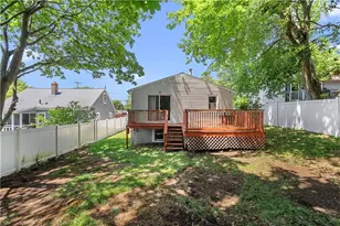 40 Blackstone St, Cumberland, RI 02864 - Photo 32