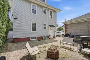 981 Smith St, Providence, RI 02908 - Photo 42