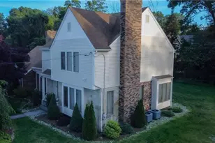 18 Ann Ct, Cranston, RI 02921 - Photo 10
