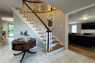 18 Ann Ct, Cranston, RI 02921 - Photo 12