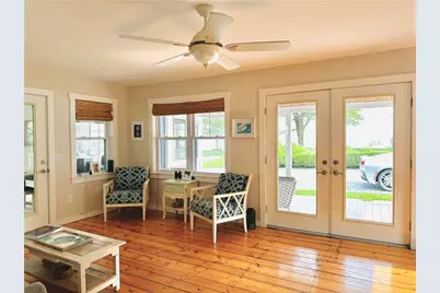 7 15th Avenue, Warwick, RI 02886 - Photo 12