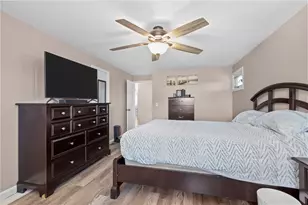33 Belmont Ave, East Providence, RI 02914 - Photo 20