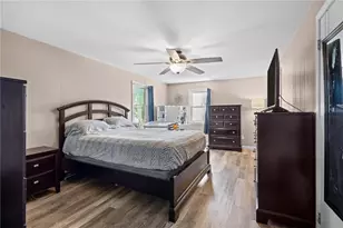 33 Belmont Ave, East Providence, RI 02914 - Photo 22
