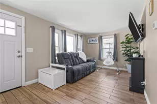 33 Belmont Ave, East Providence, RI 02914 - Photo 26