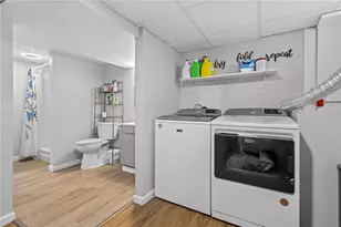 33 Belmont Ave, East Providence, RI 02914 - Photo 28