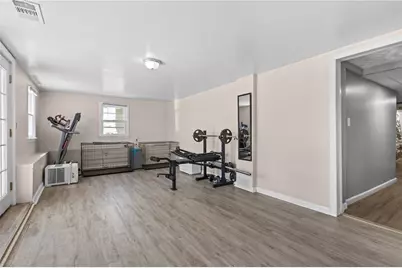 33 Belmont Avenue, East Providence, RI 02914 - Photo 30