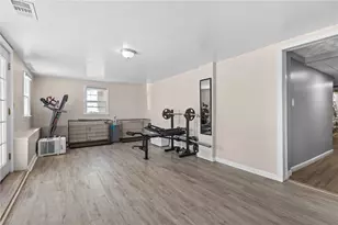 33 Belmont Ave, East Providence, RI 02914 - Photo 30