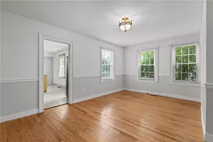 189 Danielson Pike, Scituate, RI 02857 - Photo 12
