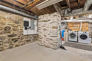 189 Danielson Pike, Scituate, RI 02857 - Photo 36