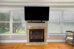 165 Garden City Dr, Cranston, RI 02920 - Photo 28