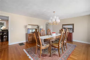 165 Garden City Dr, Cranston, RI 02920 - Photo 8