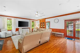 9 Pheasant Run Rd, North Smithfield, RI 02896 - Photo 16