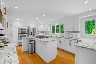 9 Pheasant Run Road, North Smithfield, RI 02896 - Photo 10