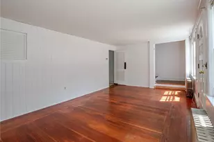 657 Danielson Pike, Scituate, RI 02857 - Photo 6