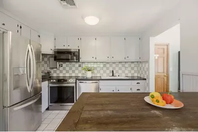 85 Highland Avenue, Portsmouth, RI 02871 - Photo 12