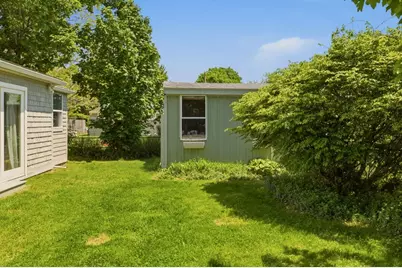 85 Highland Avenue, Portsmouth, RI 02871 - Photo 36