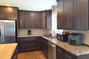 218 Oaklawn Ave, Cranston, RI 02920 - Photo 6