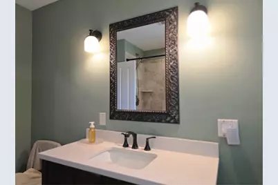 218 Oaklawn Avenue, Cranston, RI 02920 - Photo 14