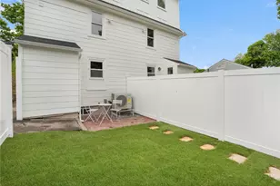 54 Grand View St, Providence, RI 02906 - Photo 38