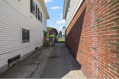559 Branch Avenue, Providence, RI 02904 - Photo 44