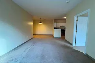 110 Mill St, Woonsocket, RI 02895 - Photo 18