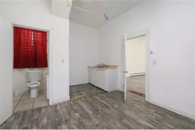 559 Branch Avenue, Providence, RI 02904 - Photo 12