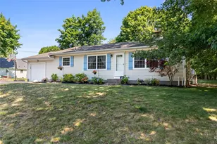 8 Gadoury Ave, Coventry, RI 02816 - Photo 4