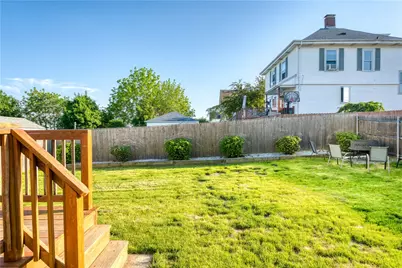 239 Mauran Avenue, East Providence, RI 02914 - Photo 30