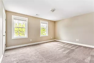 239 Mauran Ave, East Providence, RI 02914 - Photo 24