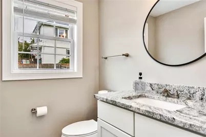 239 Mauran Avenue, East Providence, RI 02914 - Photo 12