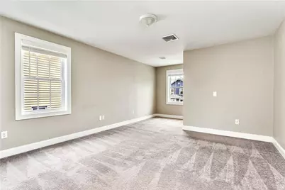 239 Mauran Avenue, East Providence, RI 02914 - Photo 14