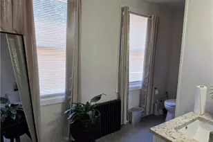 25 Seabury St, Providence, RI 02909 - Photo 14